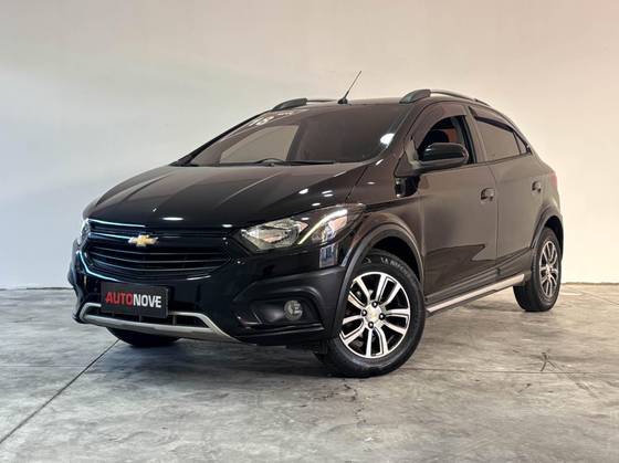 CHEVROLET ONIX 1.4 MPFI ACTIV 8V FLEX 4P AUTOMÁTICO